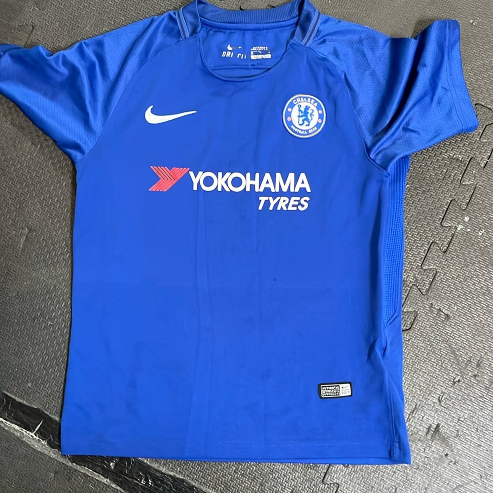 Chelsea Football Club youth soccer T shirt